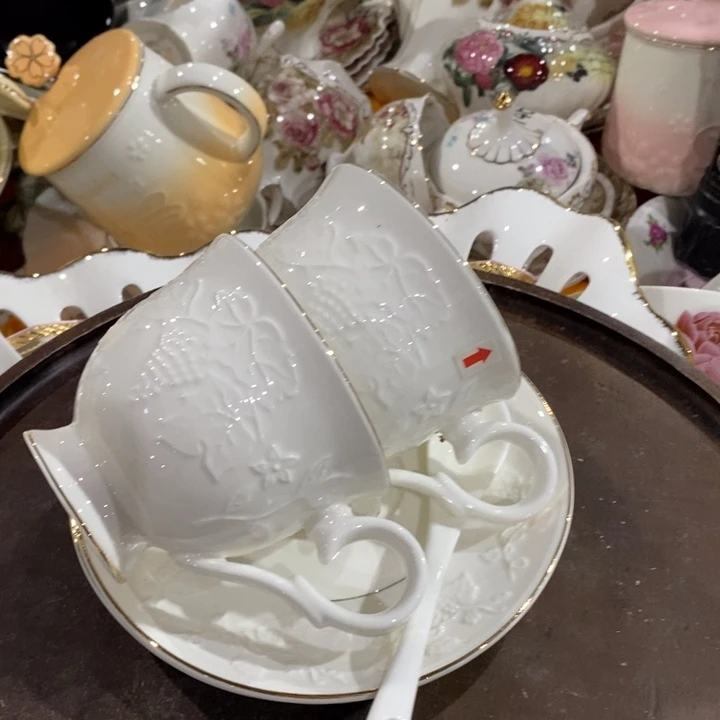 瓷片两套，111111111送勺子，11111