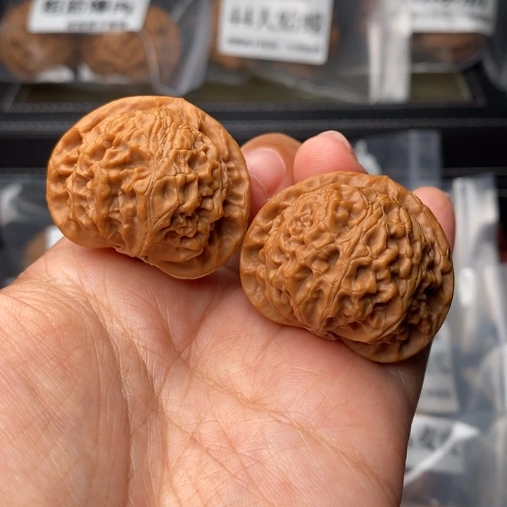 把件文玩核桃36小宫灯
