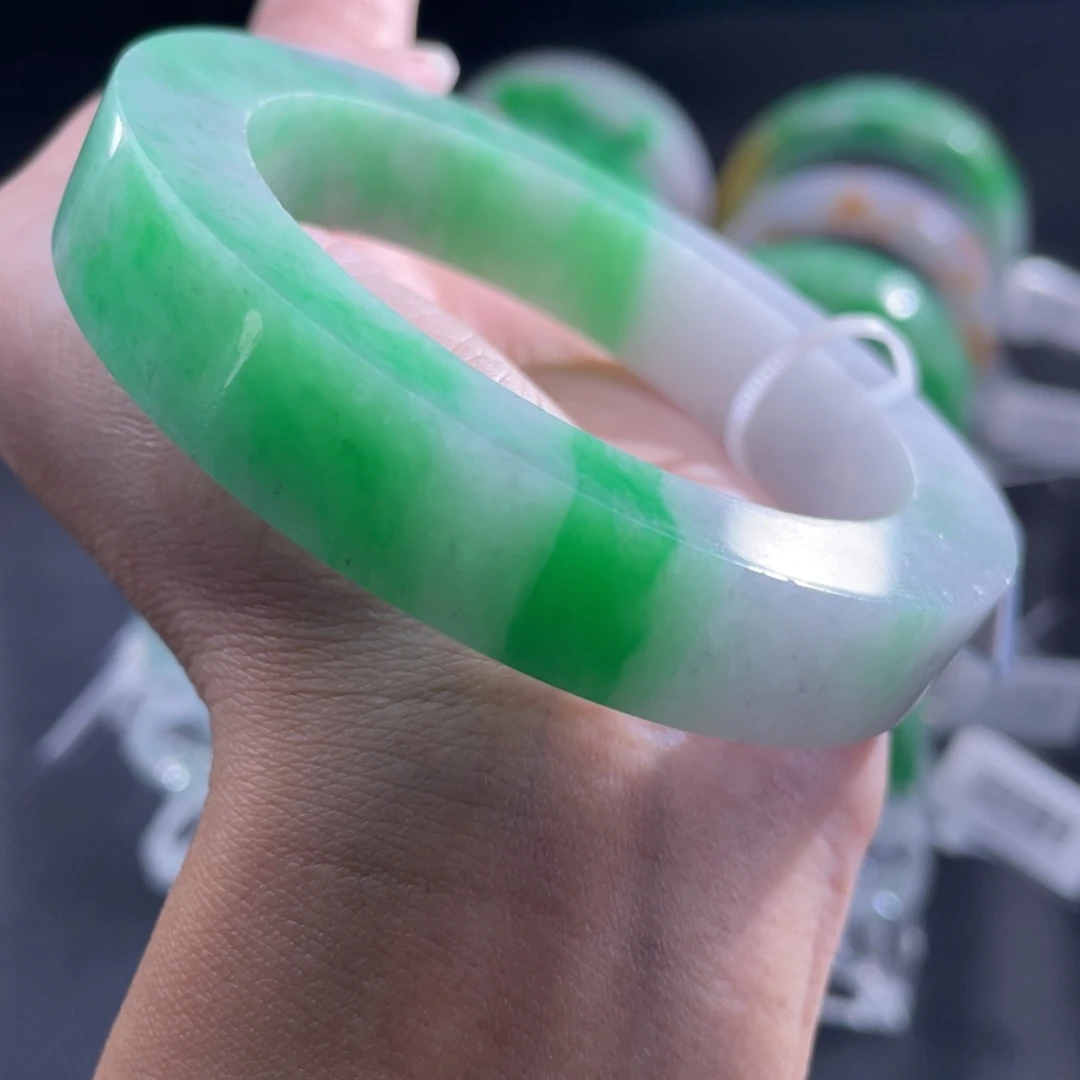 定制翡翠未镶嵌正圈