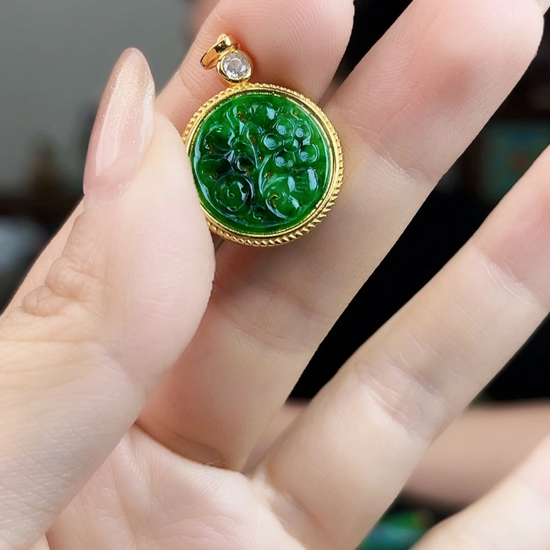 翡翠银S925镶嵌颈饰多样性