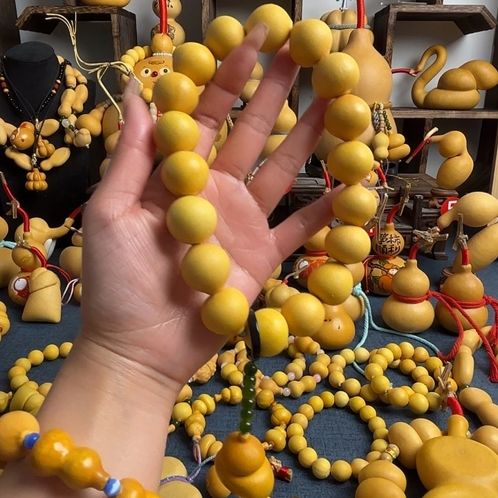 有机玻璃福禄世家如意府小区门口