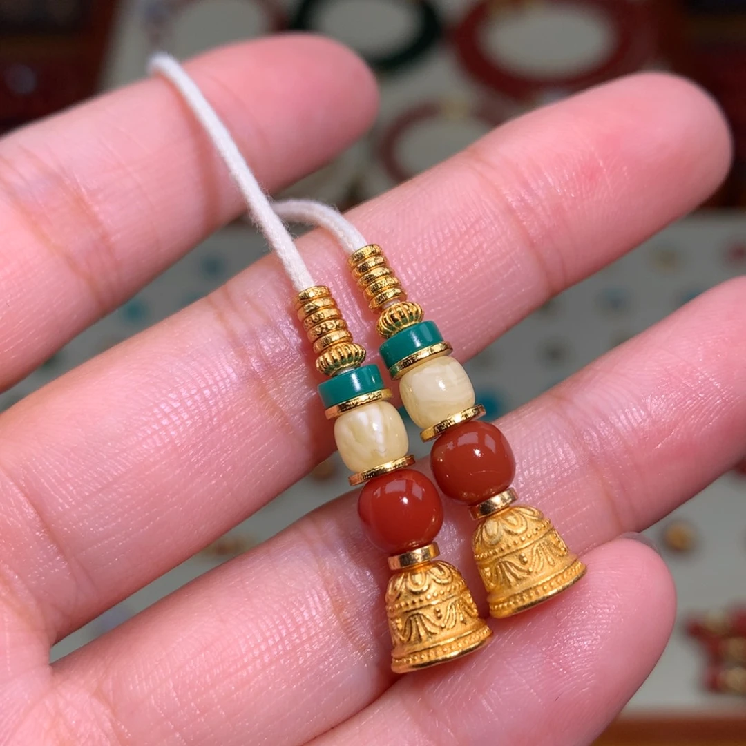 南红玛瑙未镶嵌颈饰