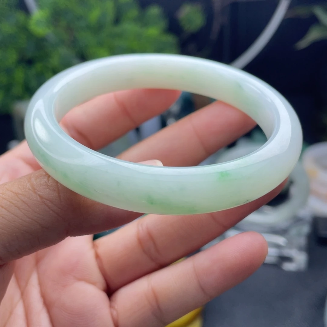 定制翡翠不退不换未镶嵌