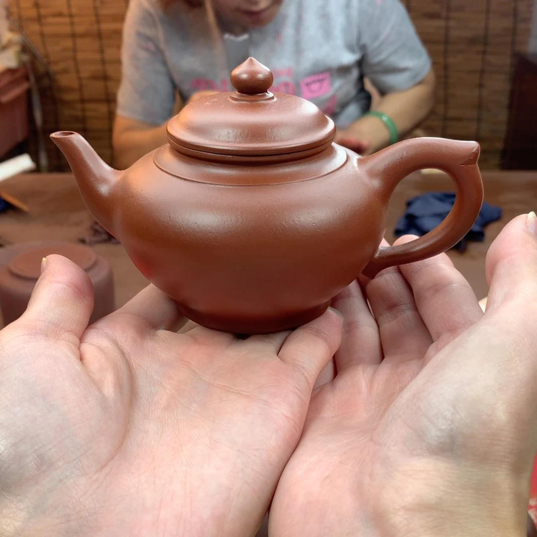 大***亨茶壶紫砂笑樱 朱泥 周宜君