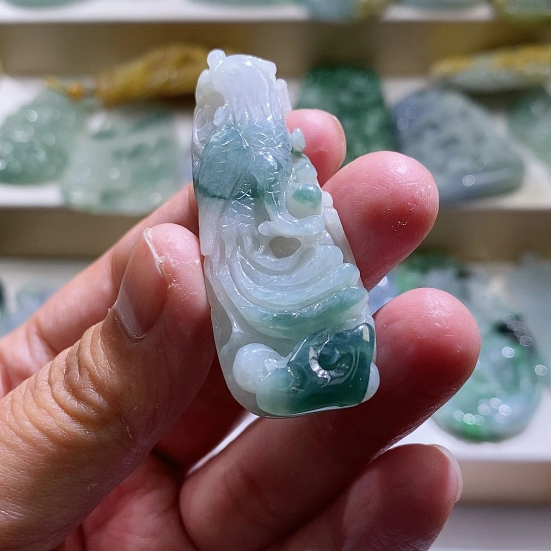 【闪购商品】翡翠颈饰未镶嵌凤凰