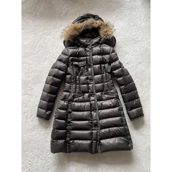 妃鱼/盟可睐/聚酯纤维/羽绒服/95新/琳零一一八