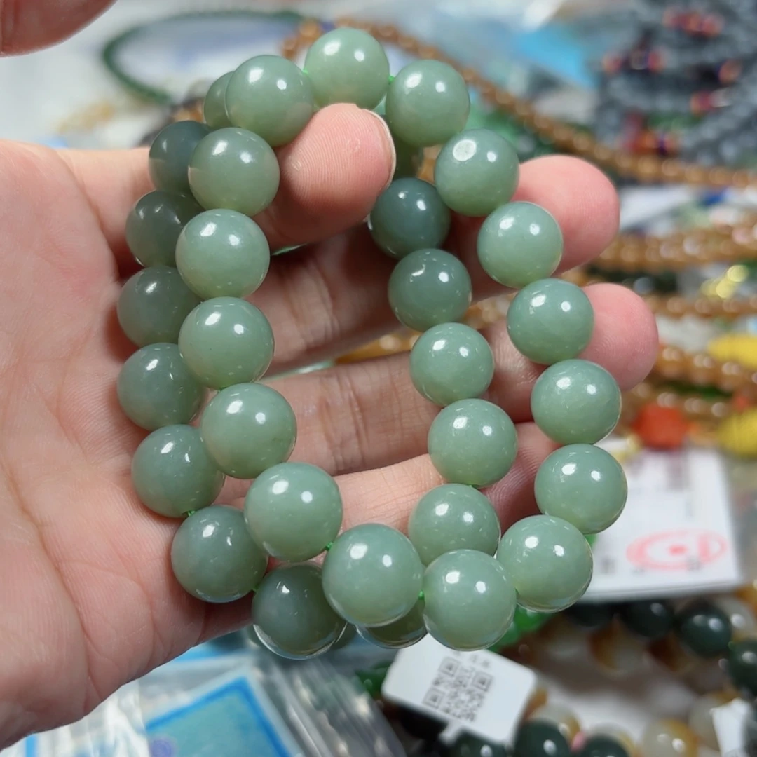 和田玉手链拍一发一多样性未镶嵌