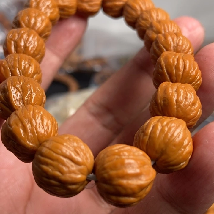 猴头核桃吊坠今天