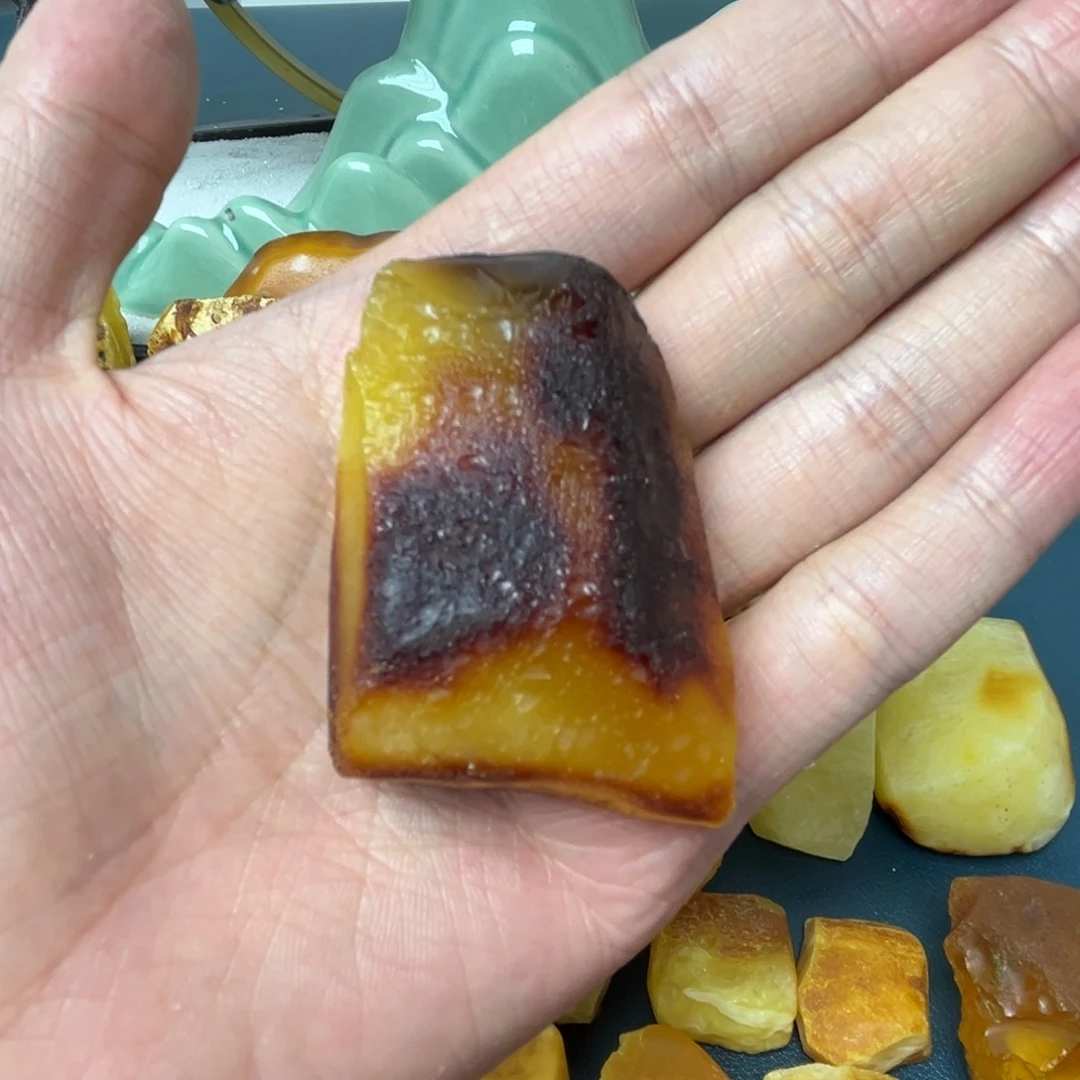 铜***哥定制琥珀未镶嵌