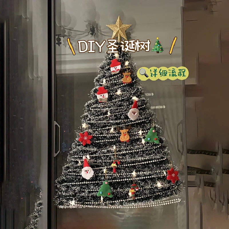 圣诞节客厅落地窗推拉门玻璃diy布置圣诞树道具圣诞挂饰装饰