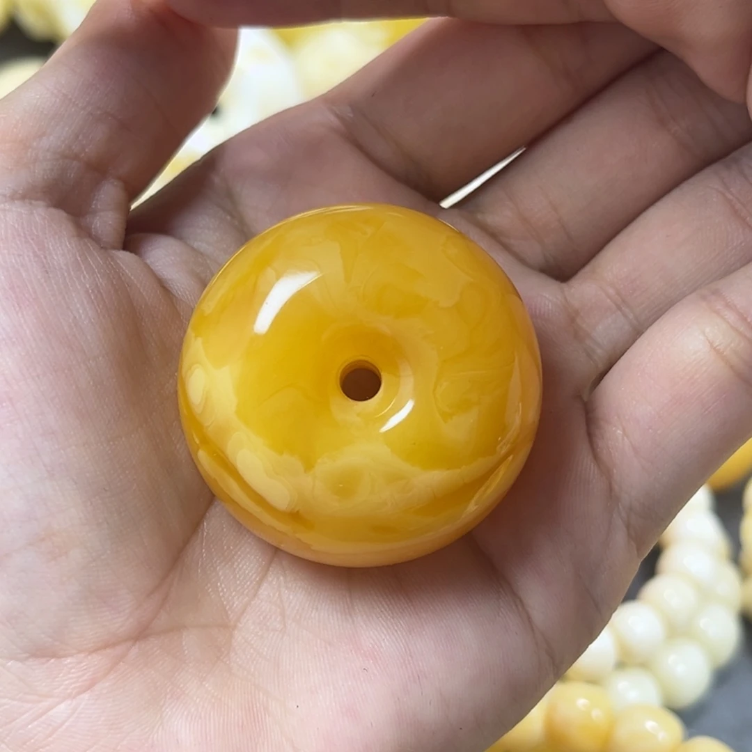 琥珀未镶嵌手串平安扣