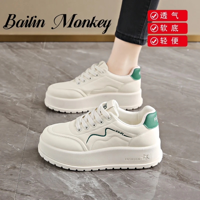 品牌爆款2025春秋新款板鞋百搭运动系带款休闲鞋踩屎感面包鞋