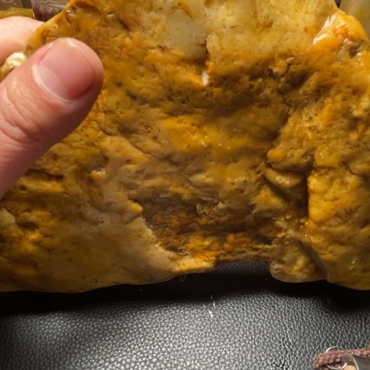 田黄石支*疏昌化田黄石