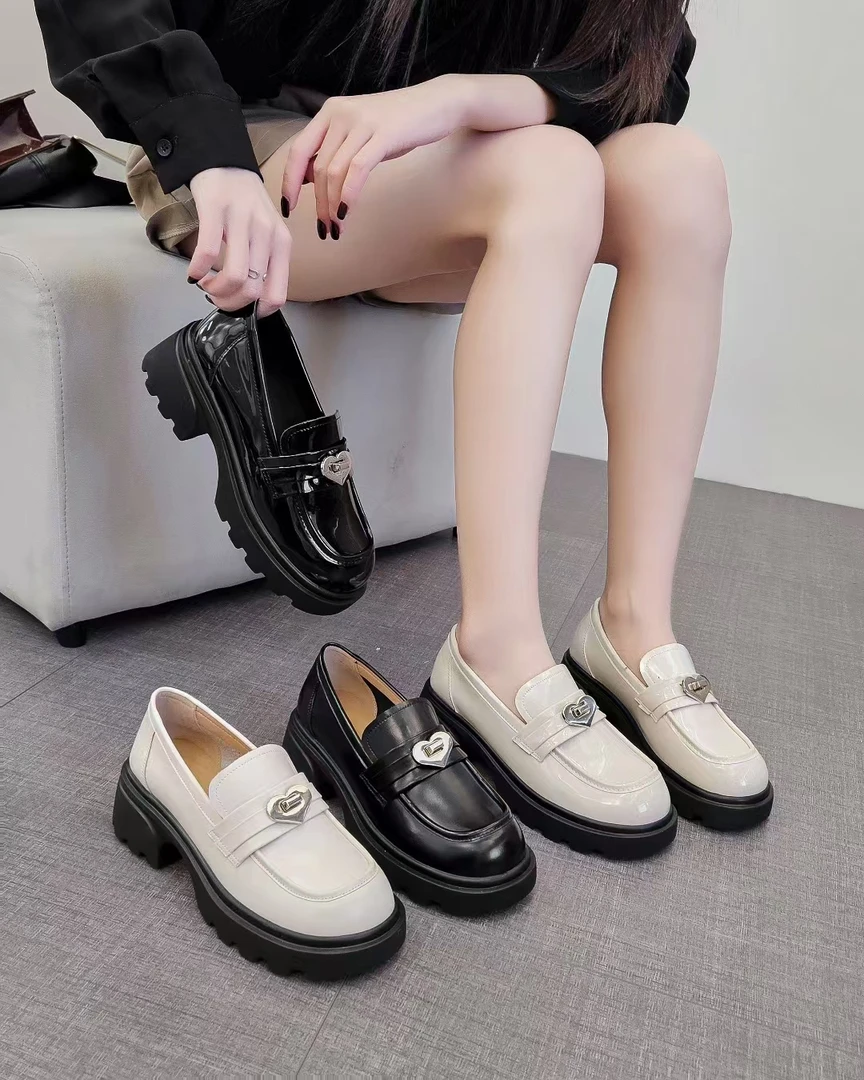 厚底乐福鞋时尚百搭