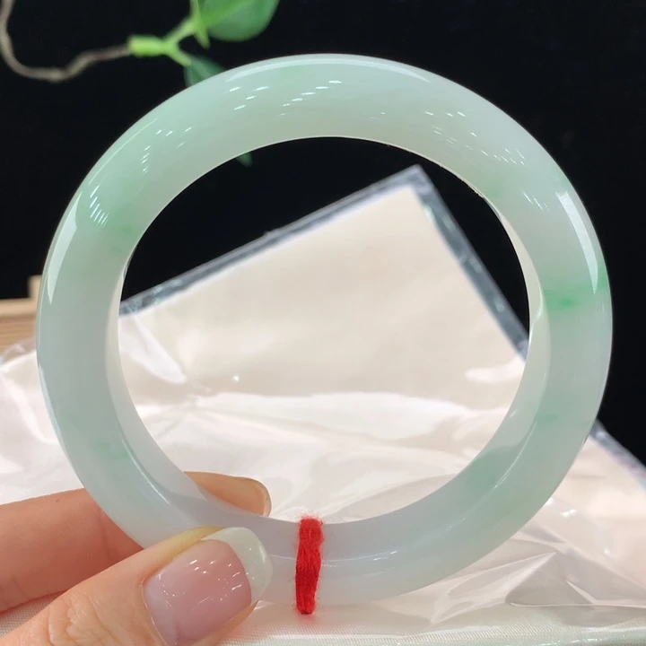 翡翠手镯未镶嵌111-5846