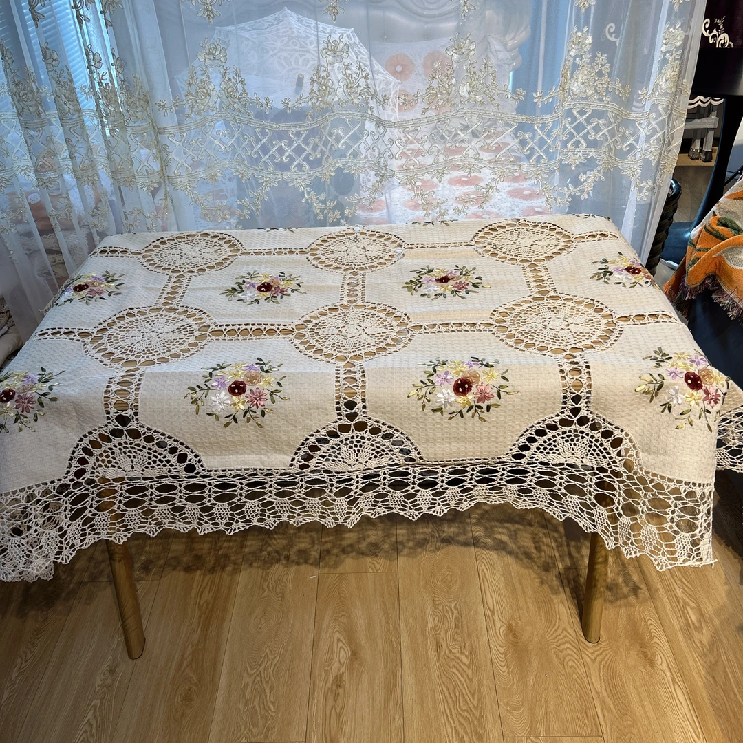 DY195-18-5棉质（130*180cm）两朵立体小花钩花防尘盖巾