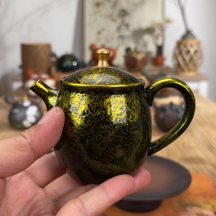 朱***菲常滑昭龙手作茶壶