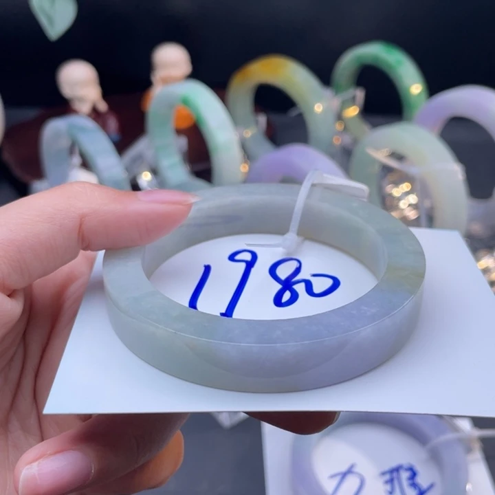 定制翡翠翡翠手镯未镶嵌