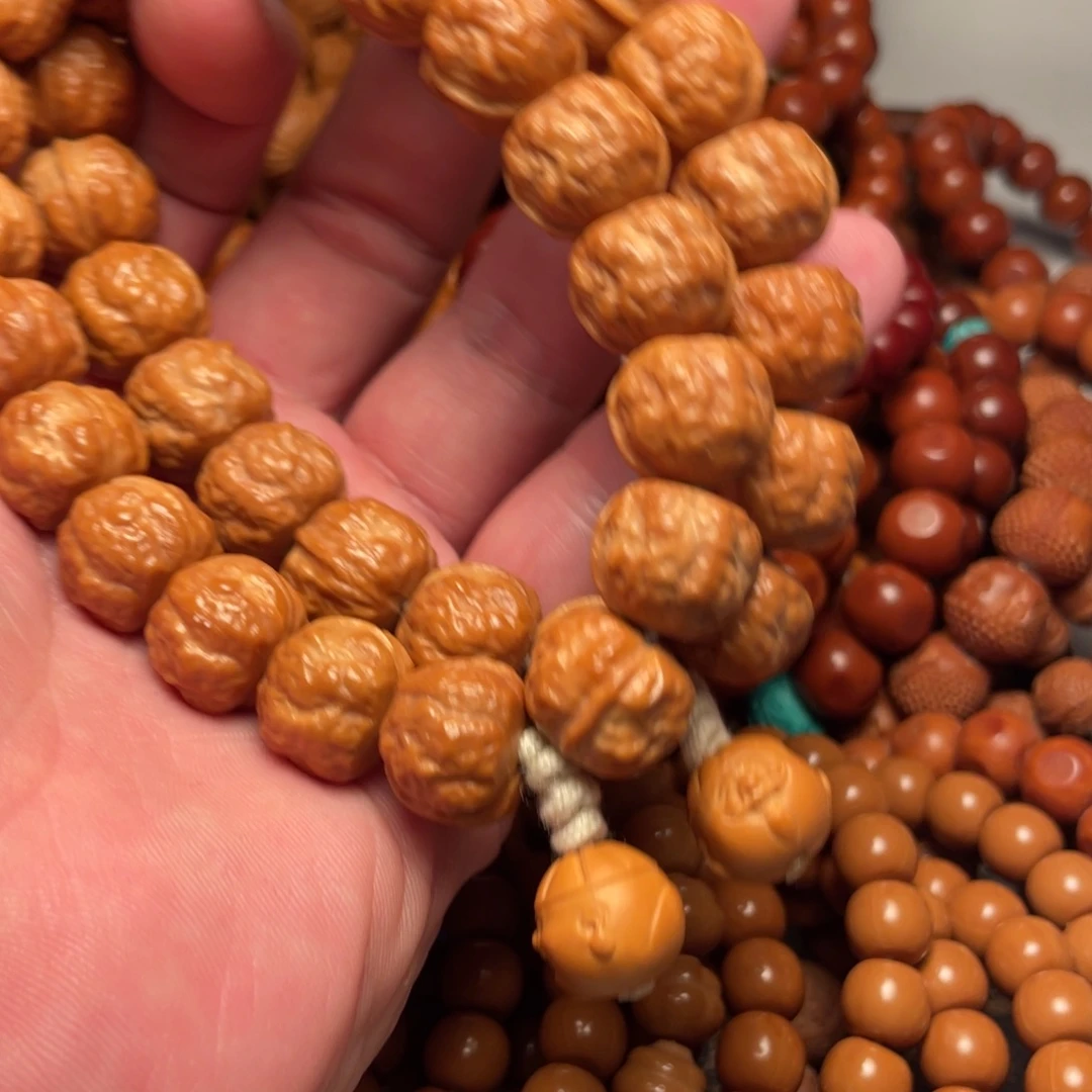 枫***叹猴头核桃吊坠金蟾