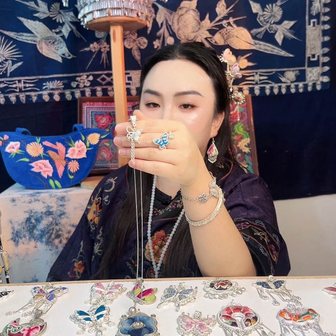 刺绣民族风新中式吊坠