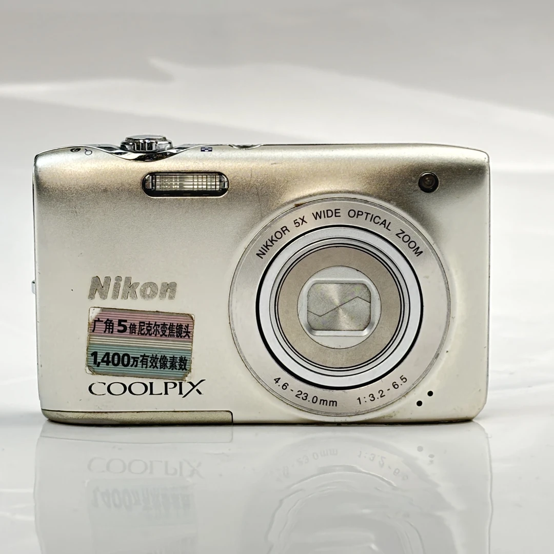 95新 Nikon/尼康 s3100银色1400万像素5倍变焦复古ccd相机