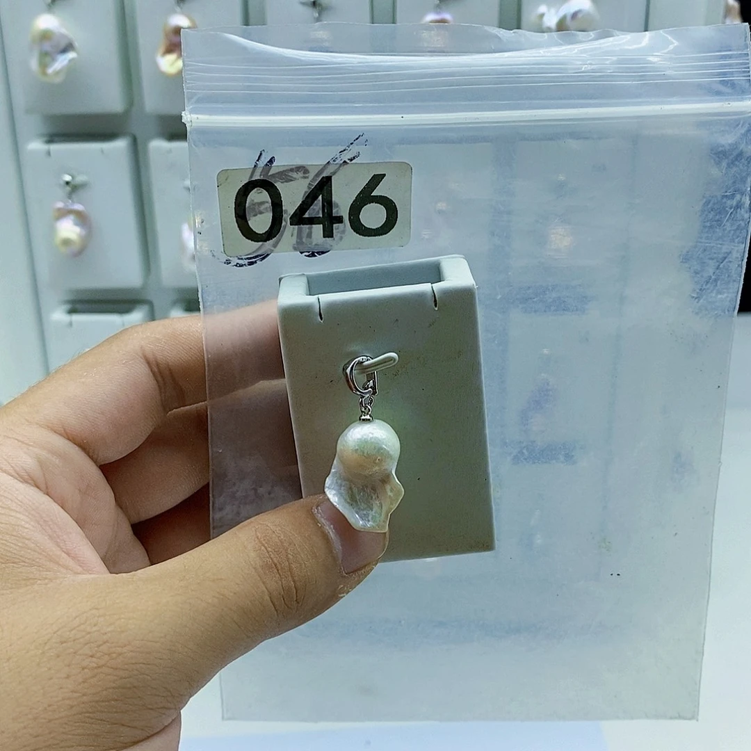 颈饰合金淡水珍珠