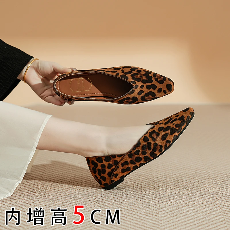 新款女鞋百搭四季内增高5厘米小方尖头浅口气质真皮单鞋平底鞋