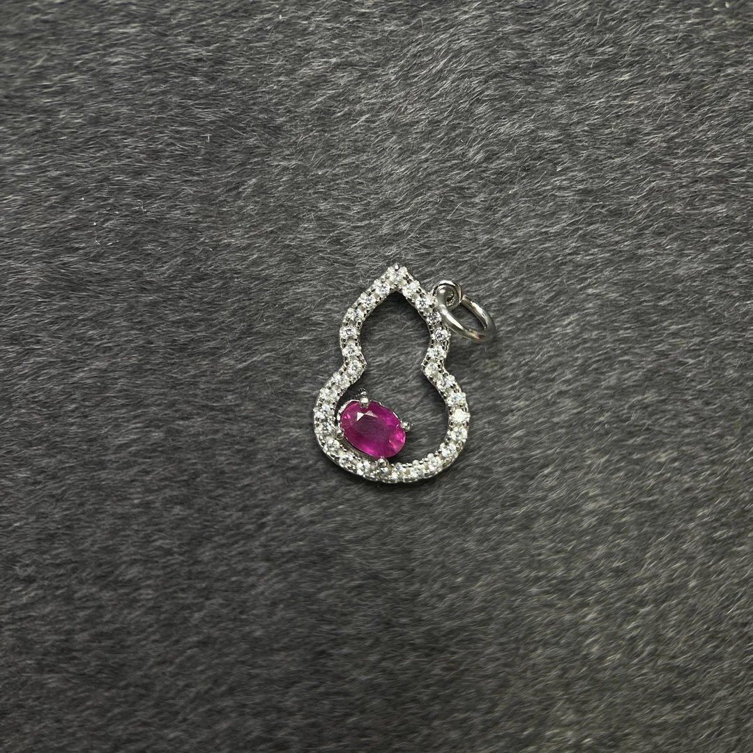 4306A-S925银-天然红宝石吊坠-银色葫芦-4mm*5mm