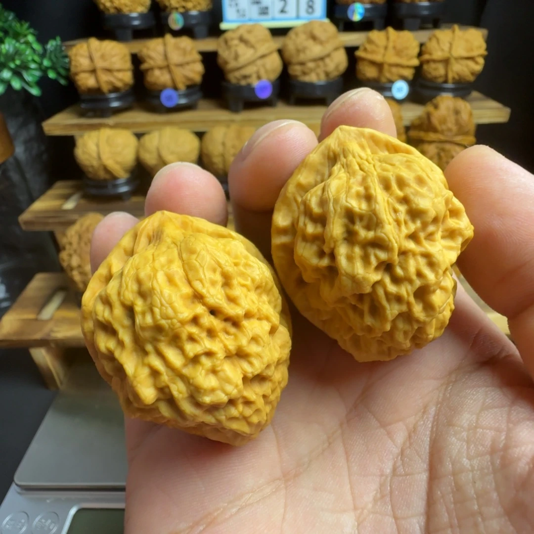 文玩核桃把件34号佛手40尺