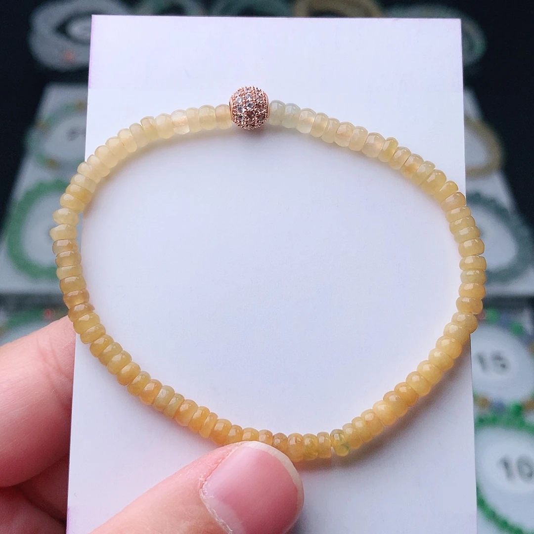 翡翠手串未镶嵌翡翠