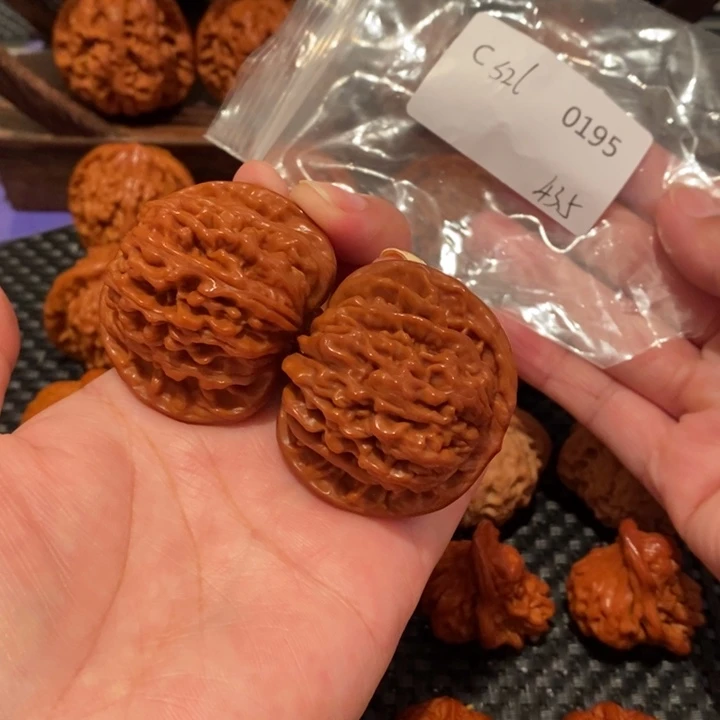 大***子文玩核桃把件精品