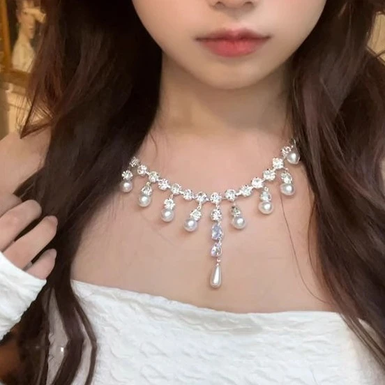 超闪水滴锆石珍珠流苏项链女轻奢高级感颈链2025新款爆款锁骨链