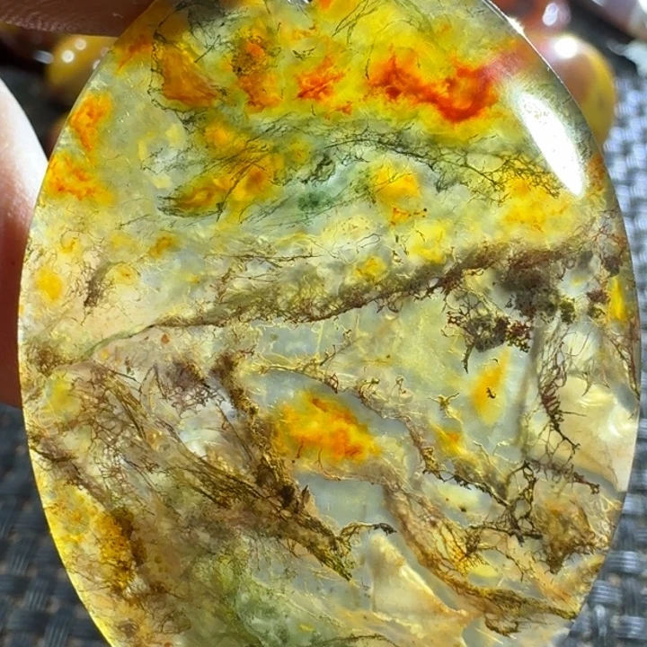 蓝***湾玛瑙/玉髓未镶嵌颈饰