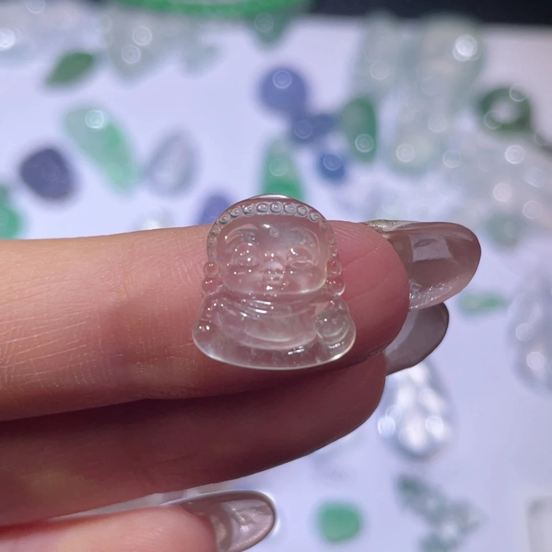 翡翠未镶嵌颈饰裸石