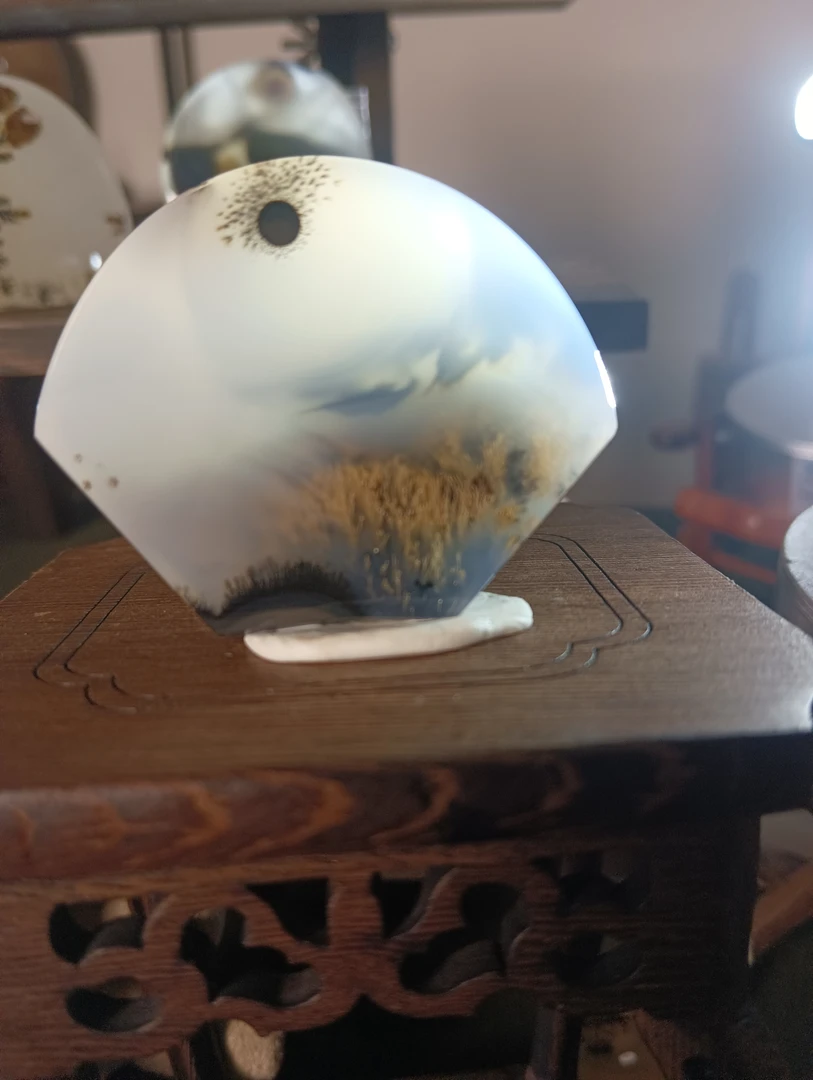 发丝山水意境画面石奇石