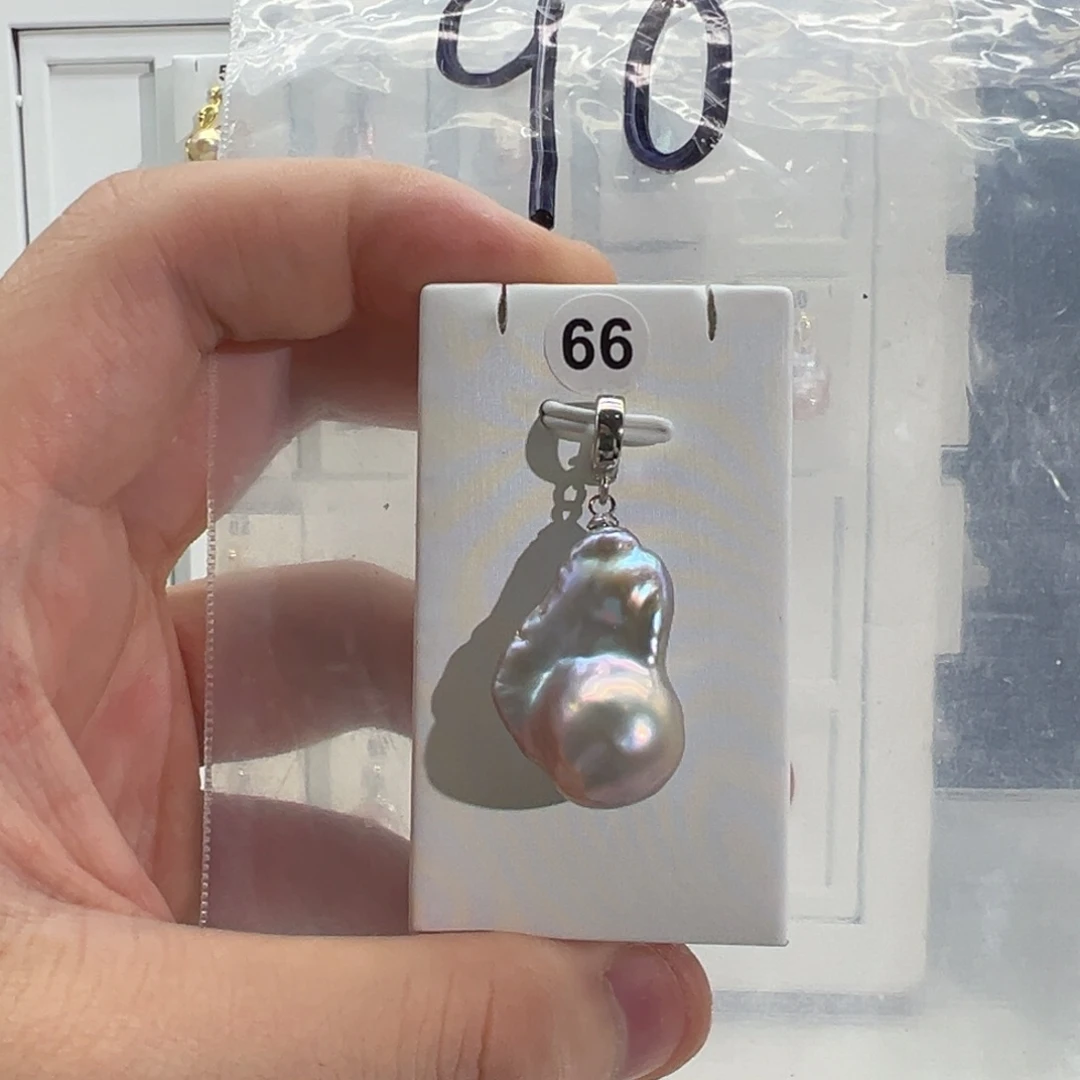 合金淡水珍珠颈饰