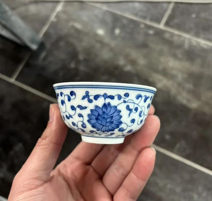 景德镇陶瓷供应链青花缠枝莲花卉画片主人杯101y