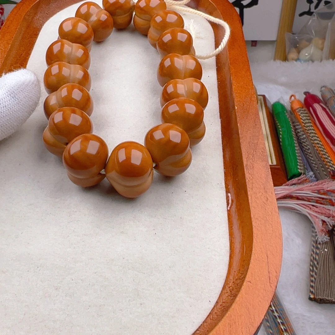 可***️吊坠猴头核桃大屁桃