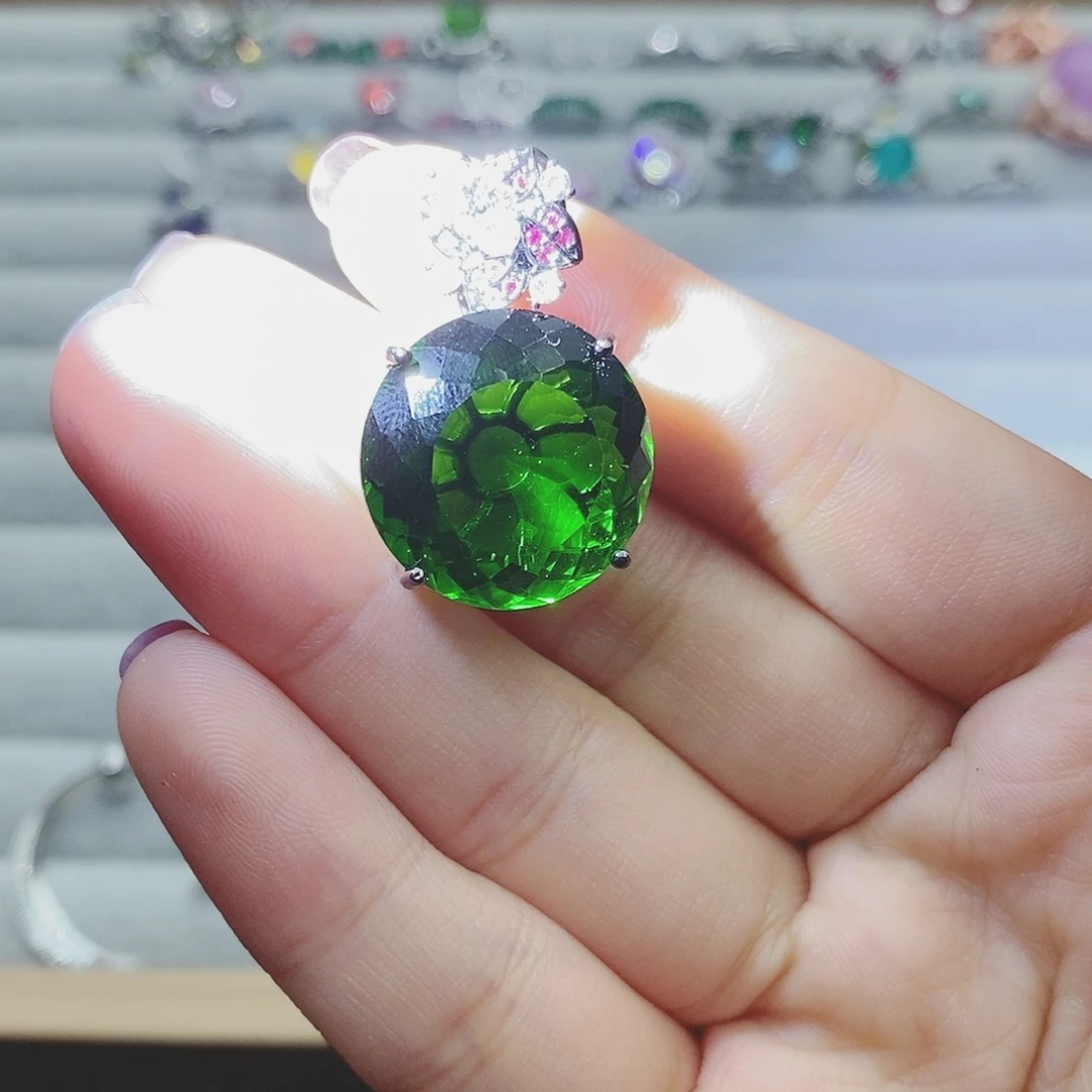 【闪购商品】托帕石耳饰银S925镶嵌