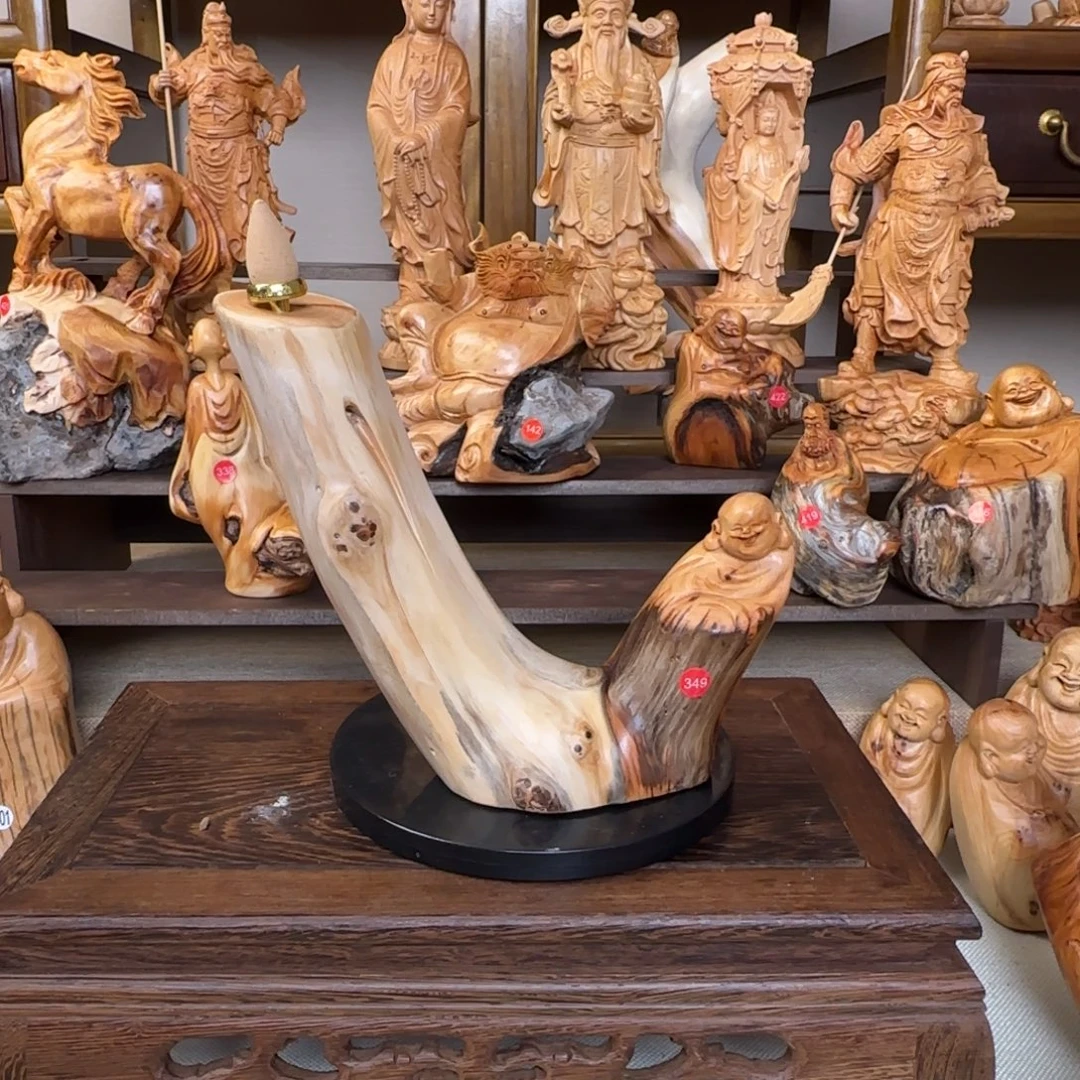 崖柏小木匠艺雕一物一拍