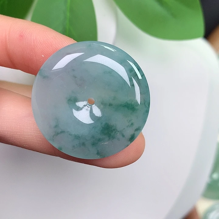 翡翠未镶嵌颈饰平安扣 28.5-5.6mm