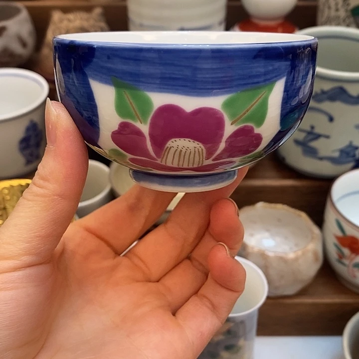 中古物品默认微瑕，谨慎参拍，满18包邮！