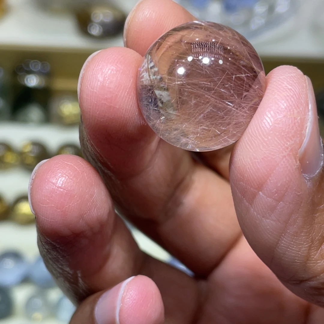 霸***螂水晶未镶嵌珠宝半成品