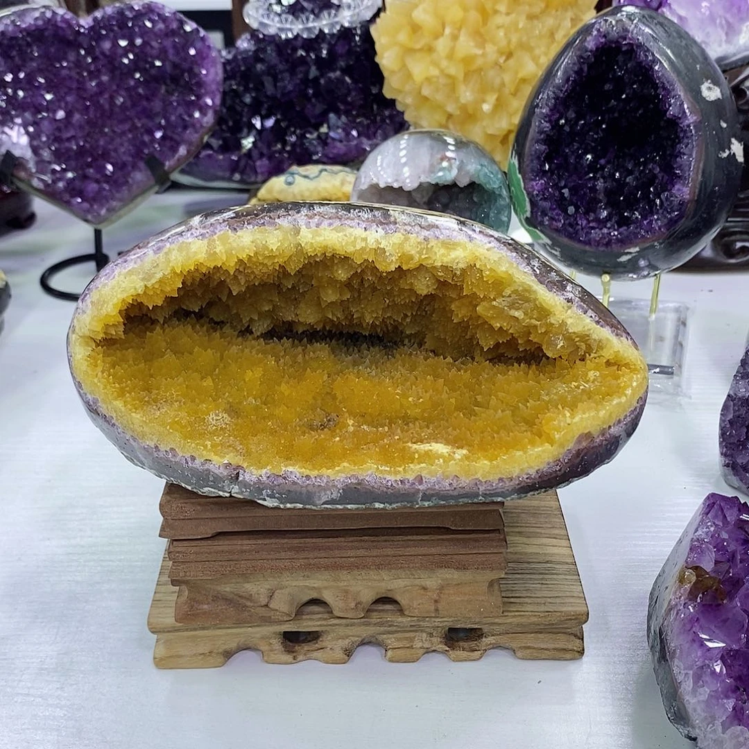 寶***兒大型摆件（非配饰）水晶未镶嵌