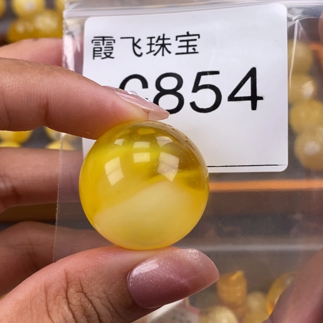 琥珀未镶嵌珠宝奇石27.7