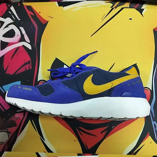（断码孤品）NIKE/耐克 女鞋休闲跑步鞋881194-400-36.5