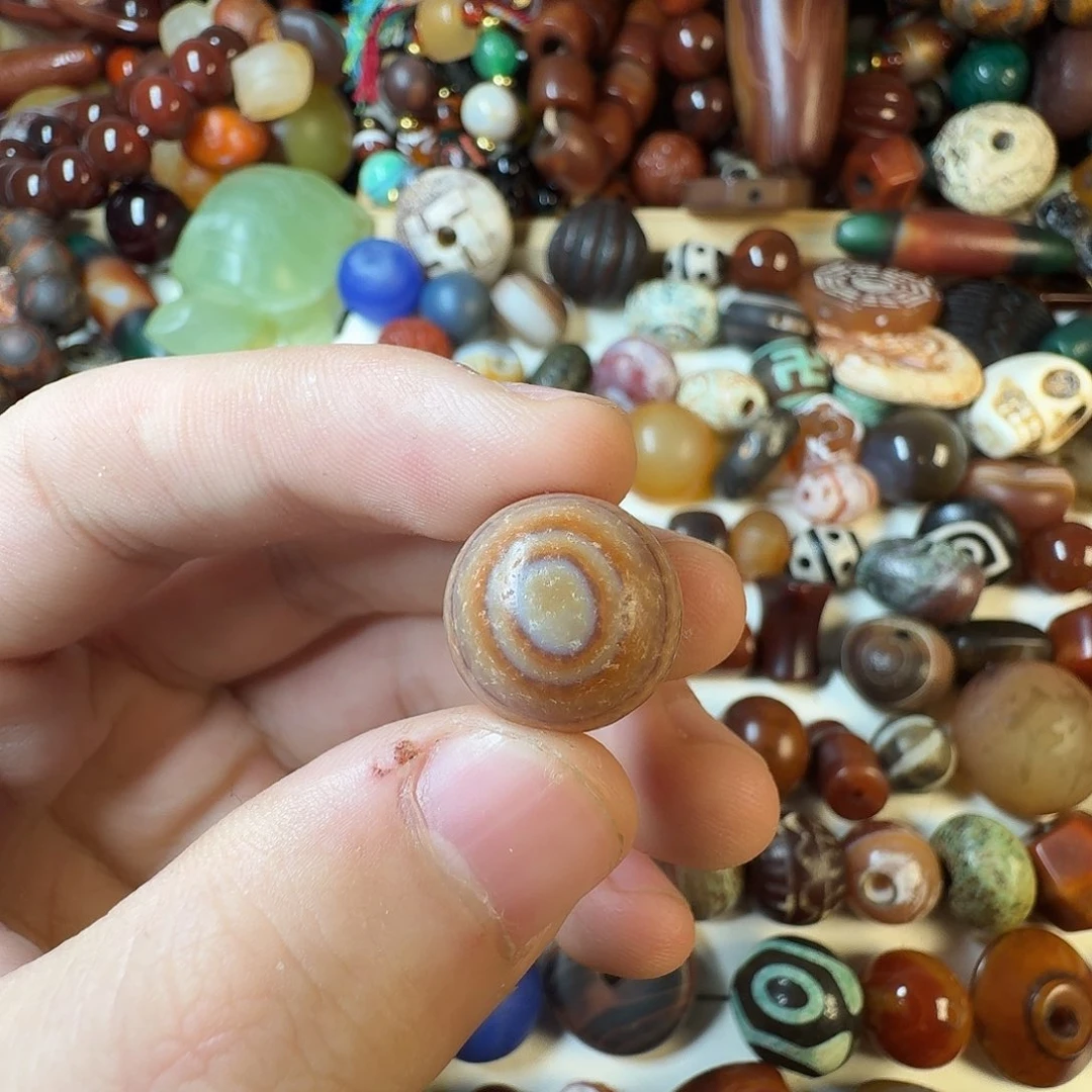 玛瑙/玉髓未镶嵌纯天然玛瑙珠子