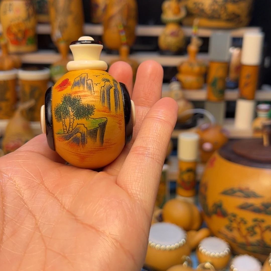 ****宝大叶紫檀（黑酸枝木类）