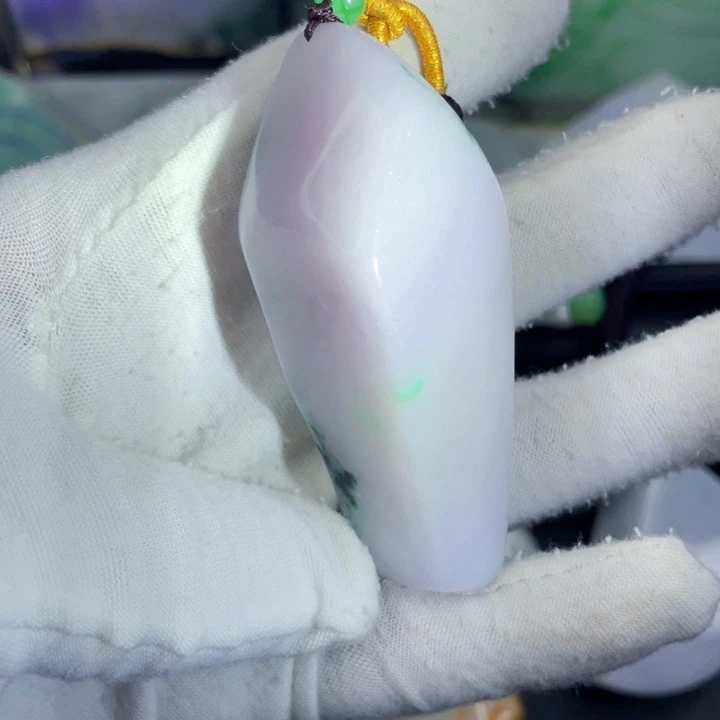 翡翠未镶嵌挂件片料