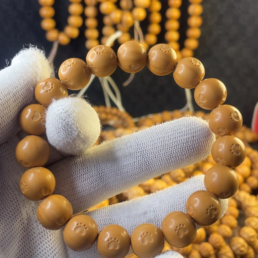 猴头核桃吊坠猫爪手串